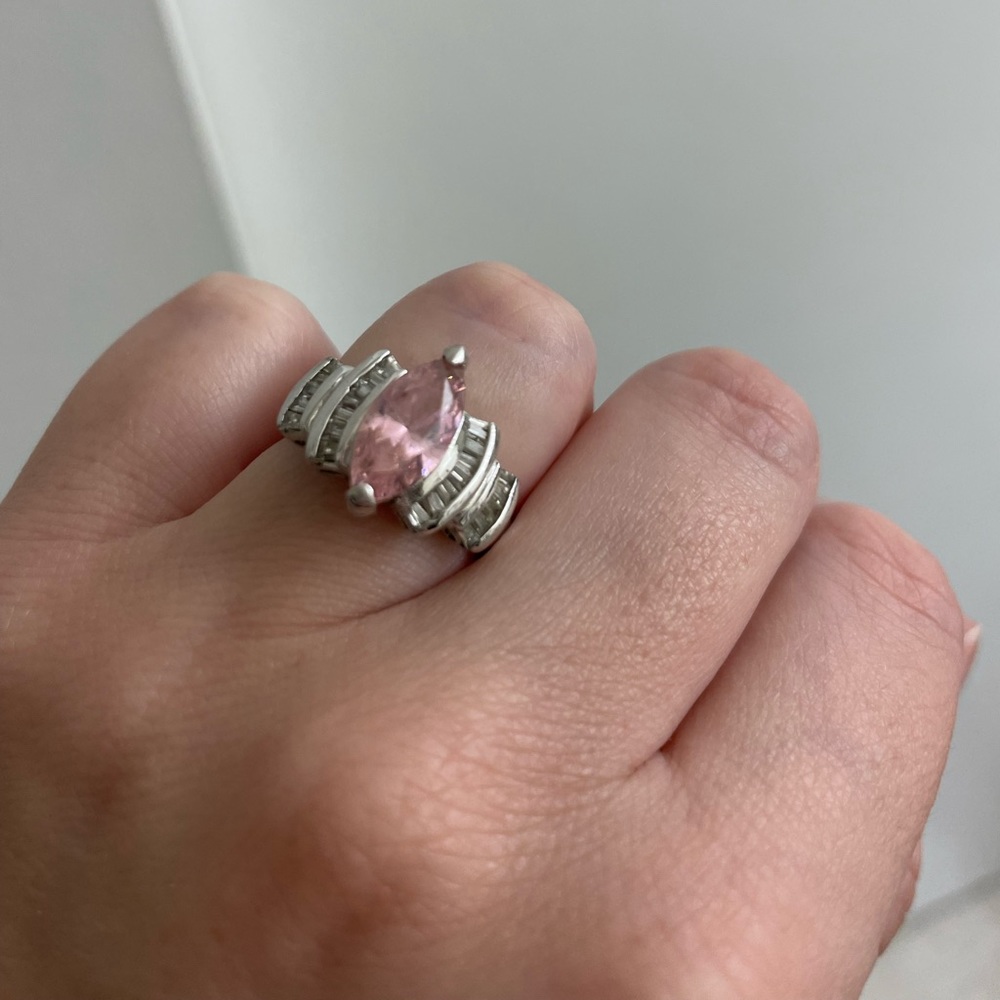 925 sterling silver Size 6 costume jewelry ring